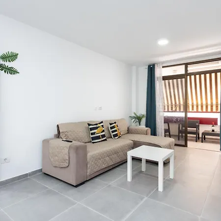 Home2book Americas Flat, Pool & Terrace Апартаменты *