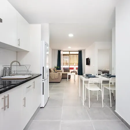 Home2book Americas Flat, Pool & Terrace