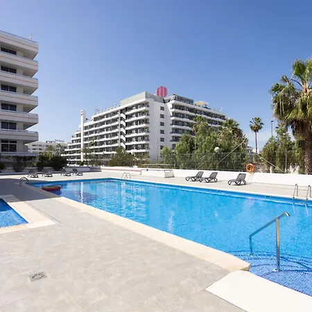 Home2book Americas Flat, Pool & Terrace 아로나