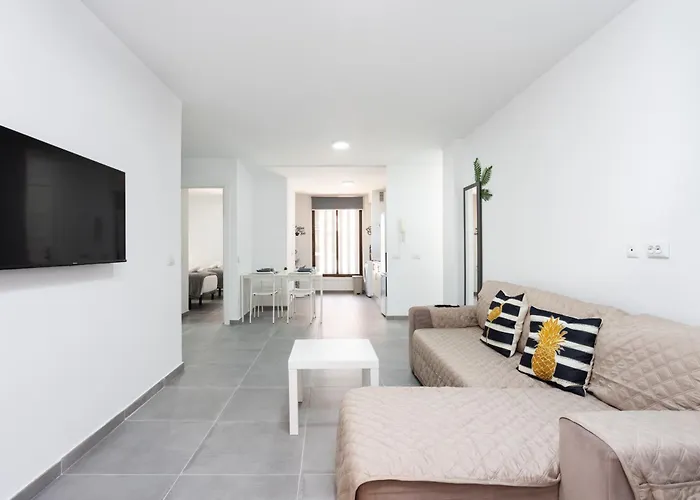 Home2book Americas Flat, Pool & Terrace *