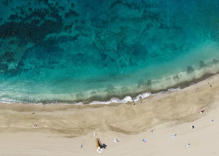 Home2book Americas Flat, Pool & Terrace 公寓 阿罗纳