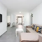 Home2book Americas Flat, Pool & Terrace *